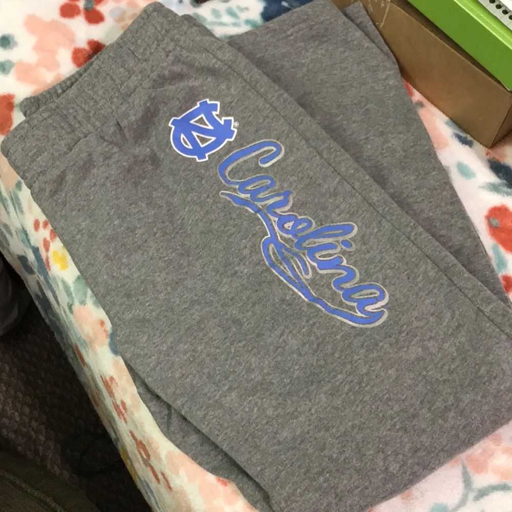 UNC sweatpants